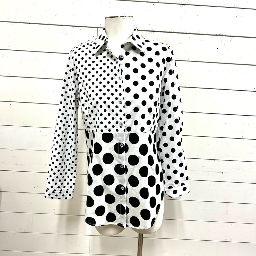 Lily moss black white top polka dot button down small cotton